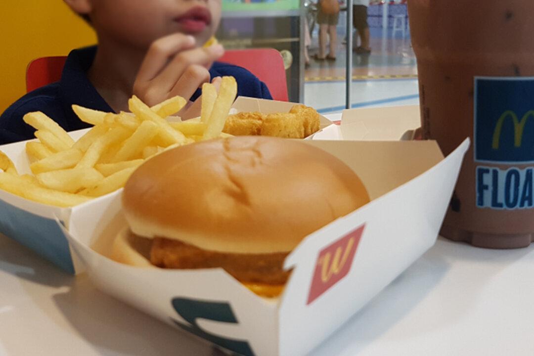 Boy With Mild Autism Breaks Into Tears As He Eats His First McDonald’s Since Lockdown
