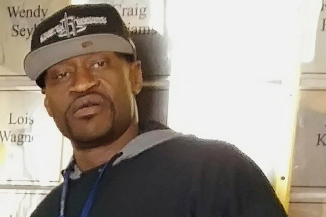 Texas Parole Board Rejects Posthumous Pardon for George Floyd