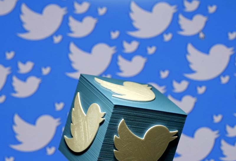 Twitter Names Former Google CFO as Chairman