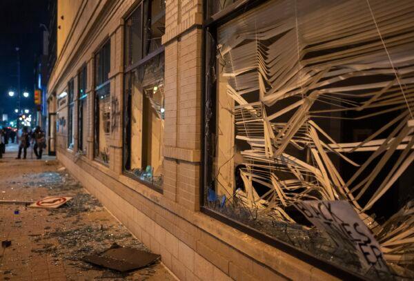 Damage is pictured to the Secretary of State building in downtown Grand Rapids, Mich., on May 30, 2020. (Anntaninna Biondo/The Grand Rapids Press via AP)