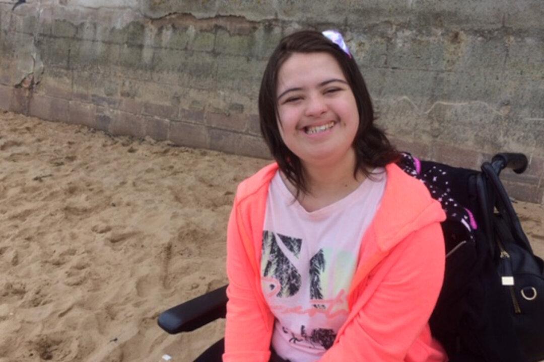 Down Syndrome Teen Beats Cancer, Relearns Walking, and Becomes a Fashion Model