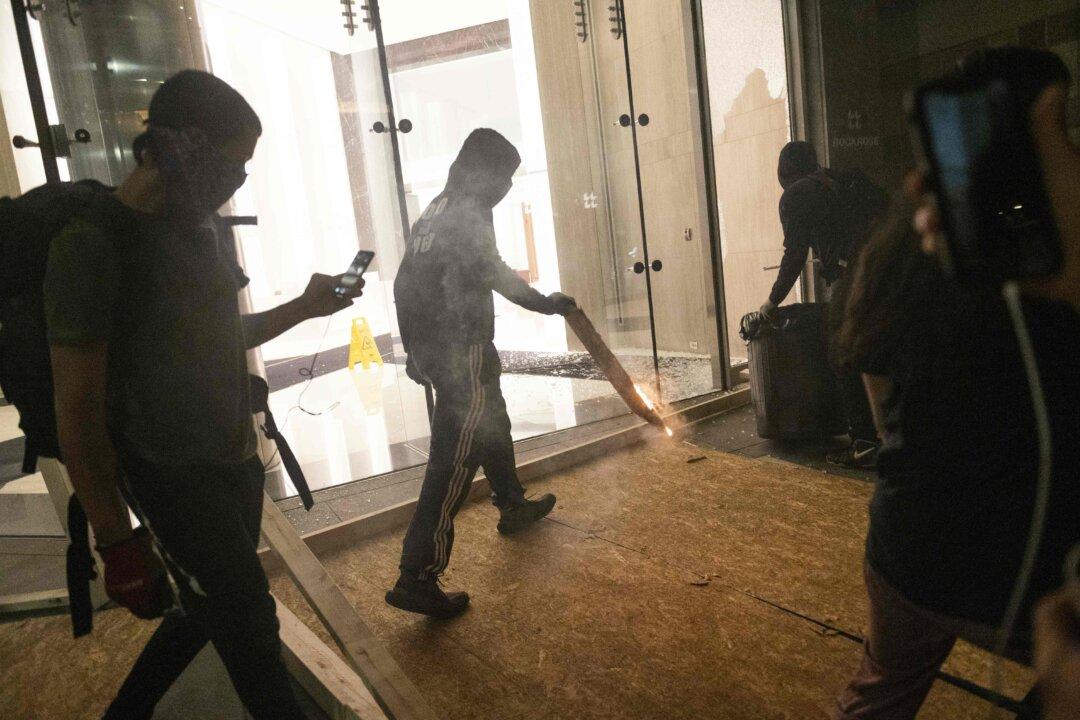 Son of Retired Police Officer Killed in St. Louis Looting Speaks Out