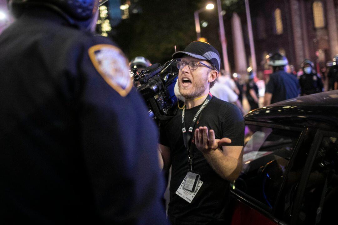 Journalists Demand Police Protect Reporters at George Floyd Protests