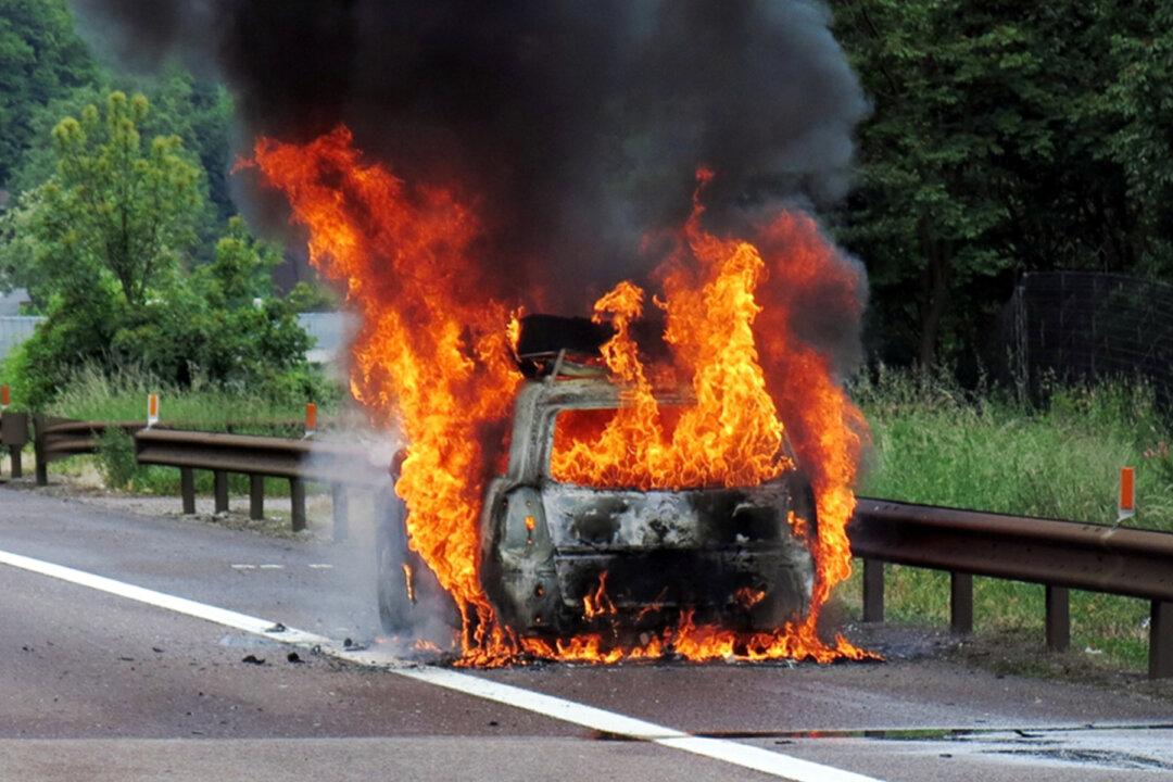 Man Saves Crash Victim From a Burning Car at Interstate Highway: ‘I’ve Gotta Drag You’