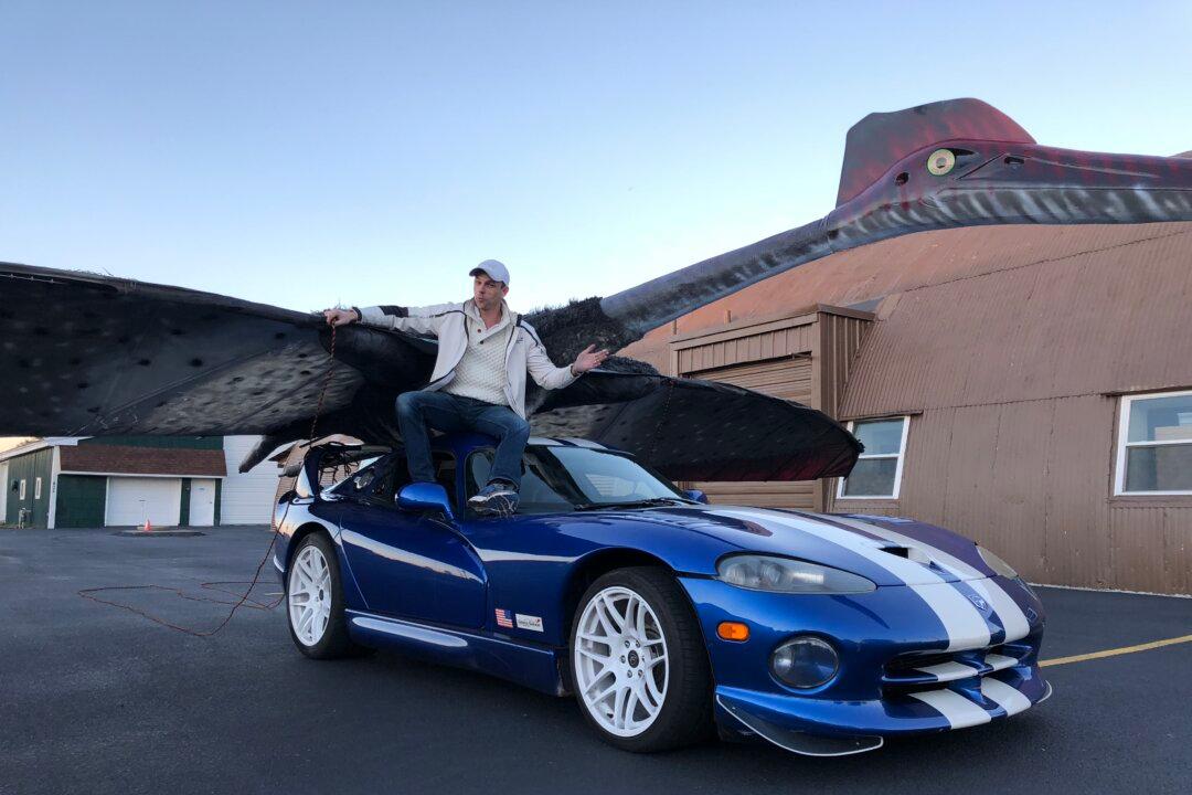 Genius Garage Gives Students Hands-On Engineering Experience