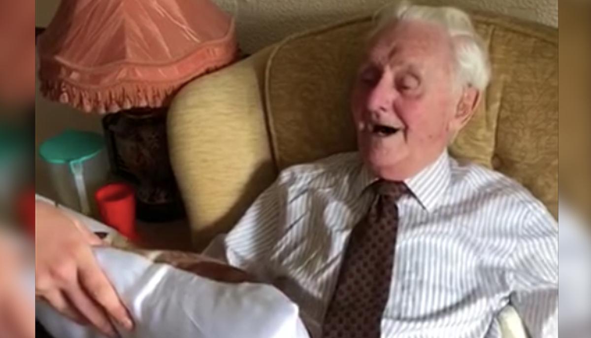 World War II Veteran Breaks Down After Receiving Pillow With Late Wife’s Face on It