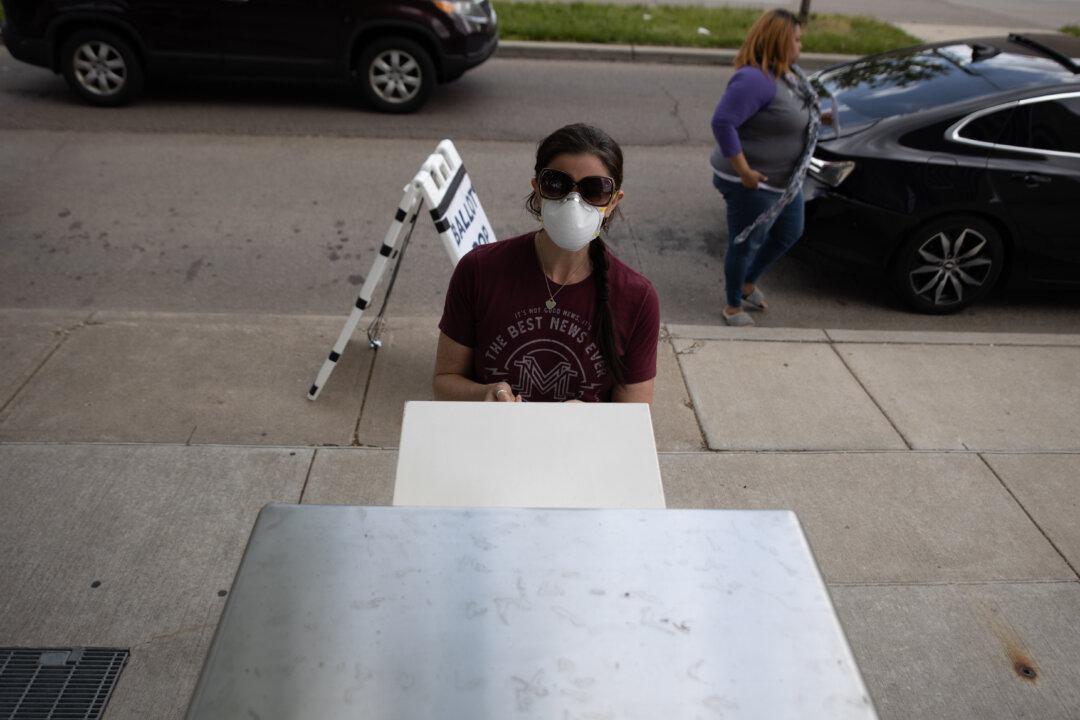 Federal Appeals Court Rules Pandemic No Reason to Force All Texans to Vote by Mail