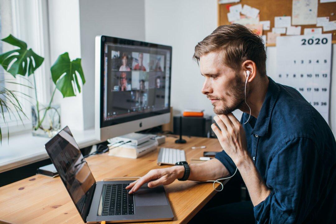 Should You Invest In a Friend’s Business