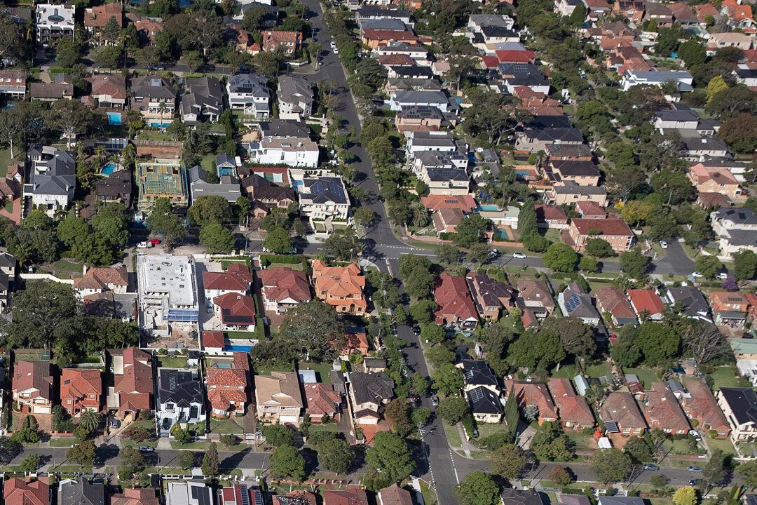 Mortgage Lending Rules Tightened to Rein in Australian Property Market