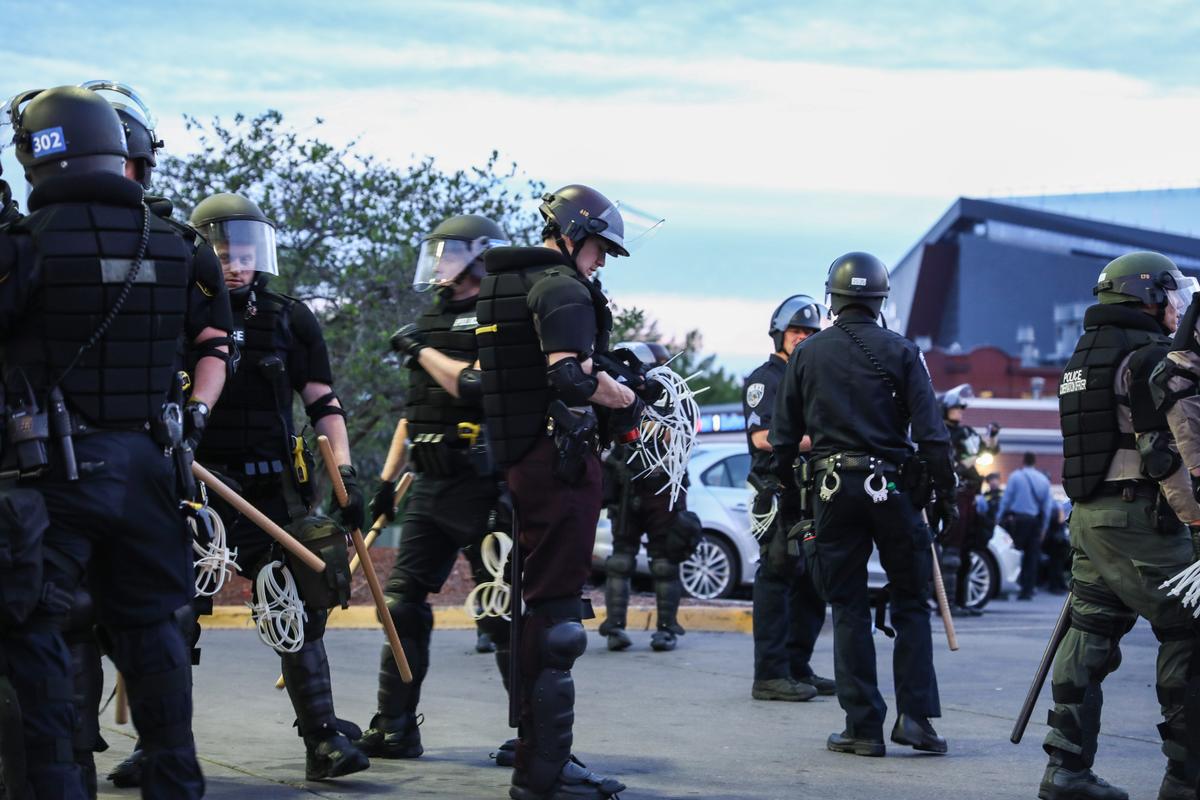 Minnesota Officers Slashed Car Tires During Protests