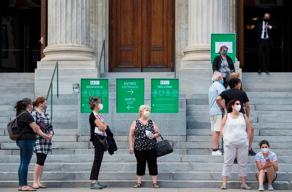 Poll Shows Canadians Increasingly May Fear Second Wave of COVID-19, Donning Masks