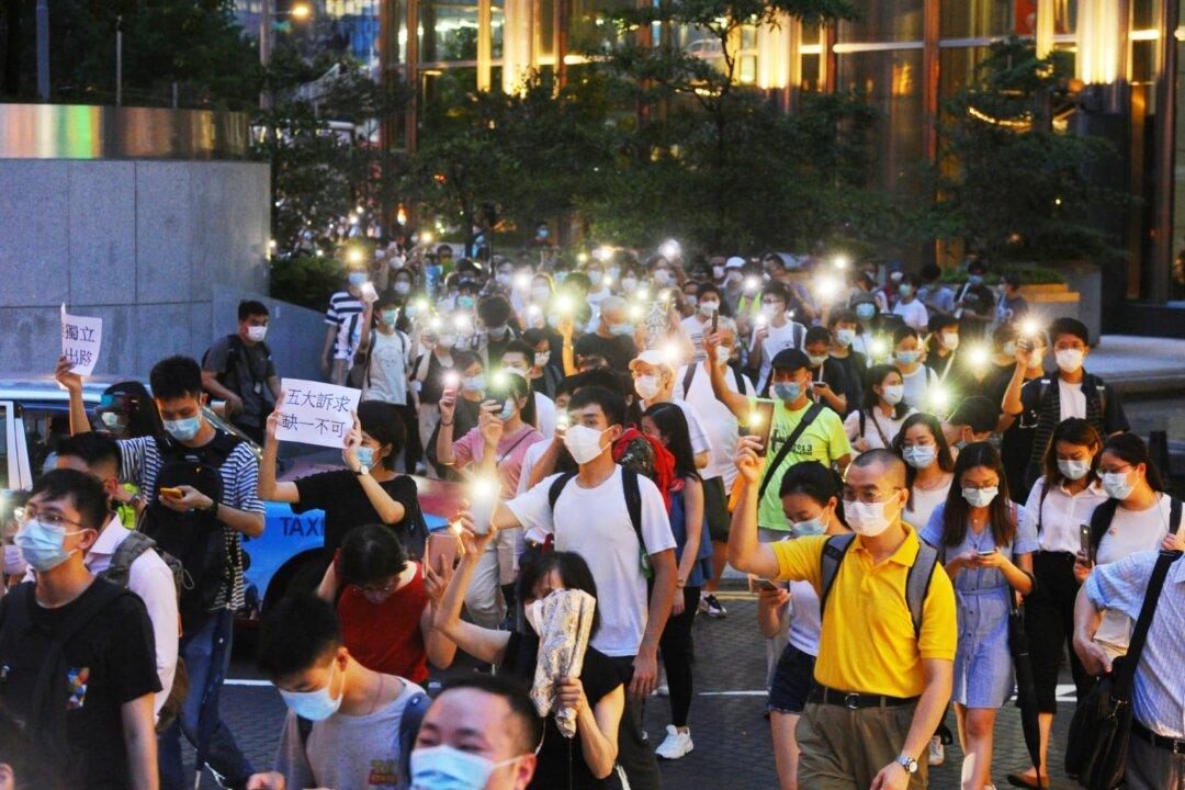 Businessman Appeals to the US: Protect Hong Kong