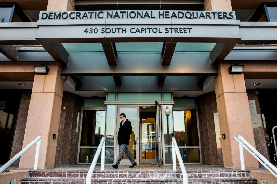House Intel Relied on Sources Besides CrowdStrike to Conclude Russians Stole DNC Emails, Source Says