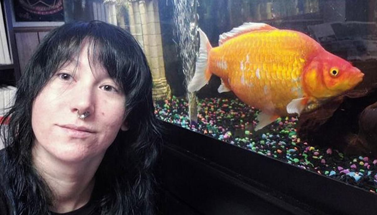 Woman Shocked When Her Small Goldfish Grows Into a Foot-Long Cannibal ‘Monster’