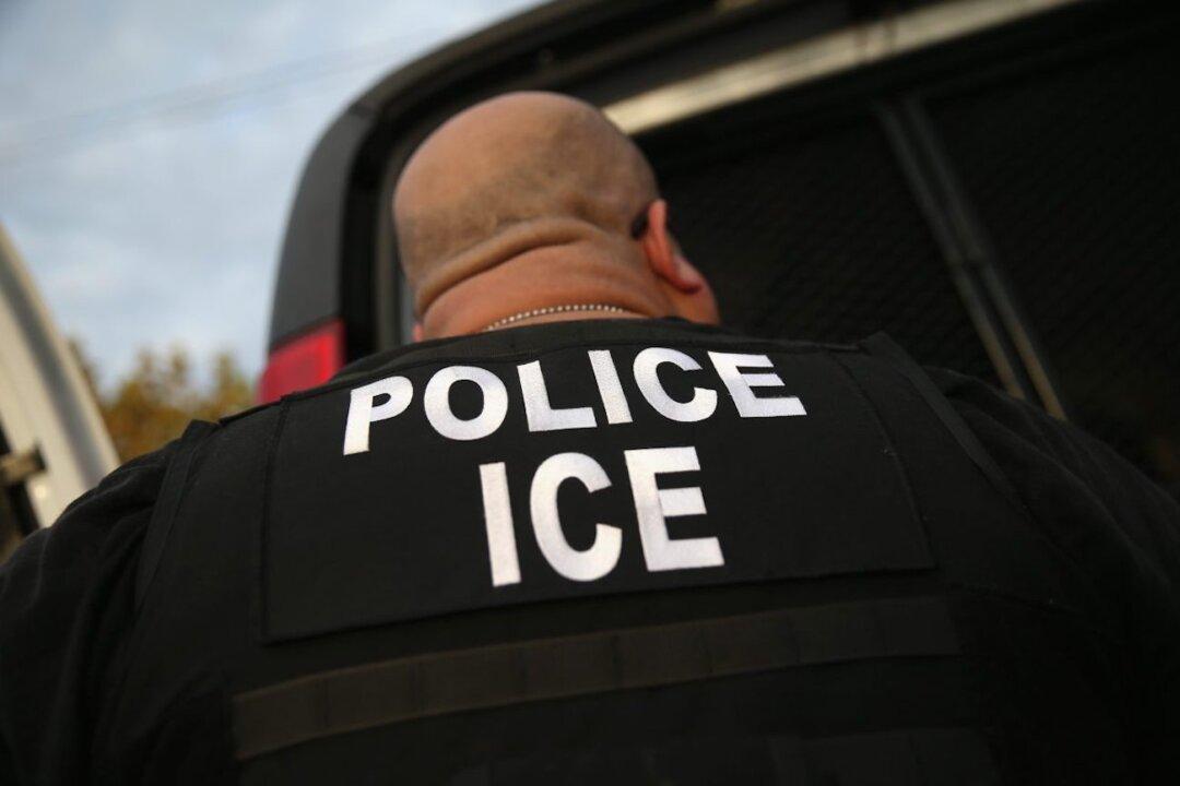 ICE Has ‘Lost’ 47,000 Illegal Immigrants After Release in 2021