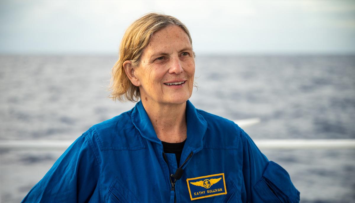 First US Female Spacewalker Becomes First Woman to Dive 36,000ft to Earth’s Lowest Point