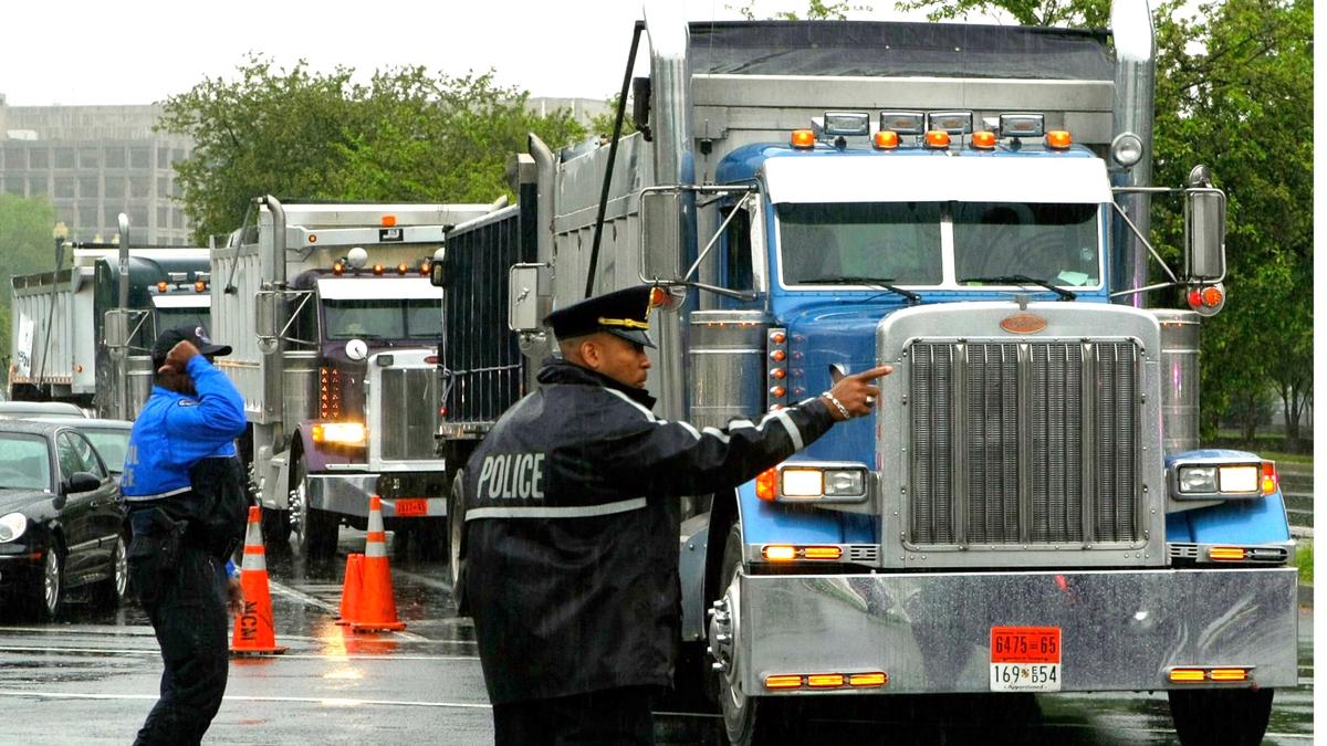Defunding of Police Could Lead to Truckers Refusing to Deliver