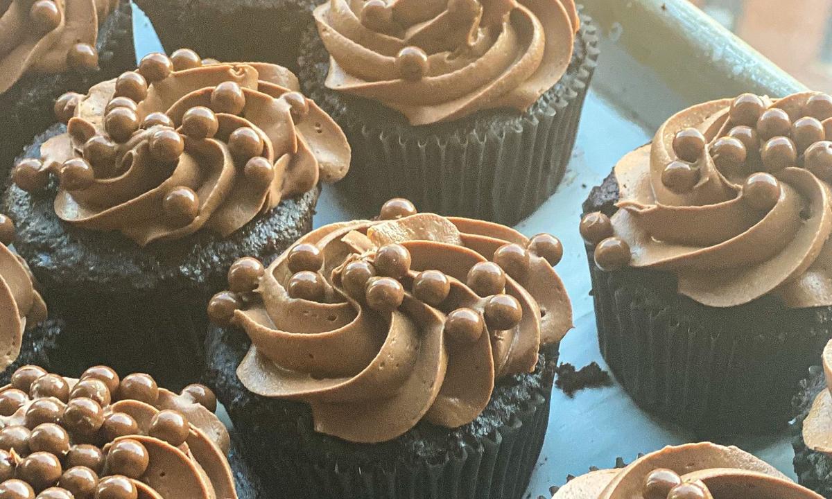 Dark Chocolate Cupcakes