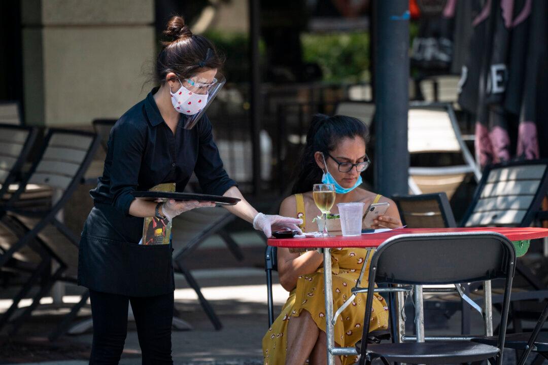 People Fully Vaccinated Against COVID-19 Don’t Need to Wear Masks Outdoors: CDC
