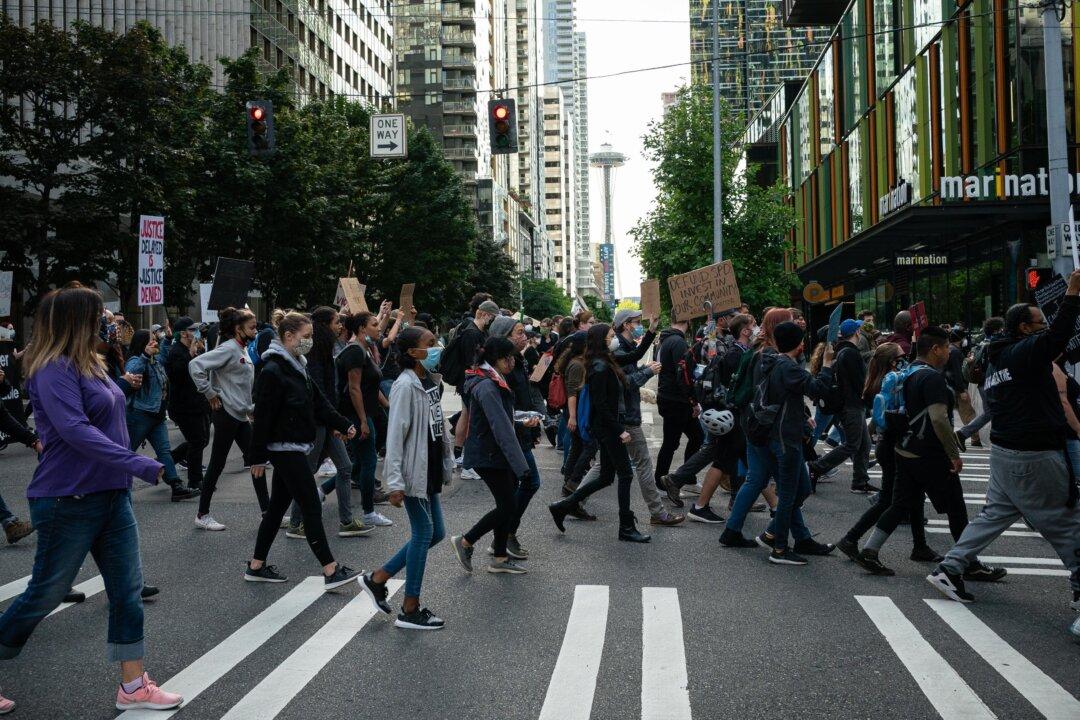 Washington State Reports Spike in COVID-19 Cases, Issues Warning