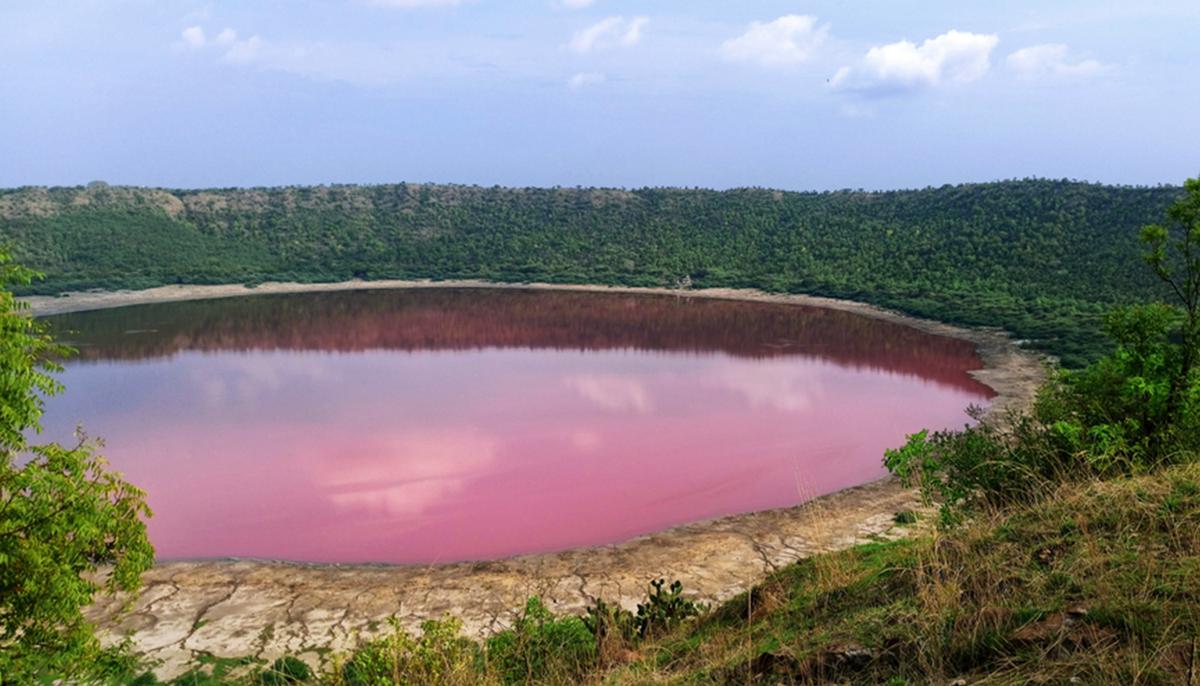 Ancient Crater Lake Formed by Meteor Suddenly Changes Color From Green to Pink, Stuns Scientists