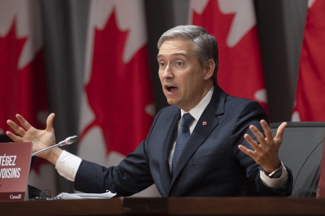 Tories Want Foreign Minister to Answer Questions in Parliament About His Mortgage With Chinese State Bank