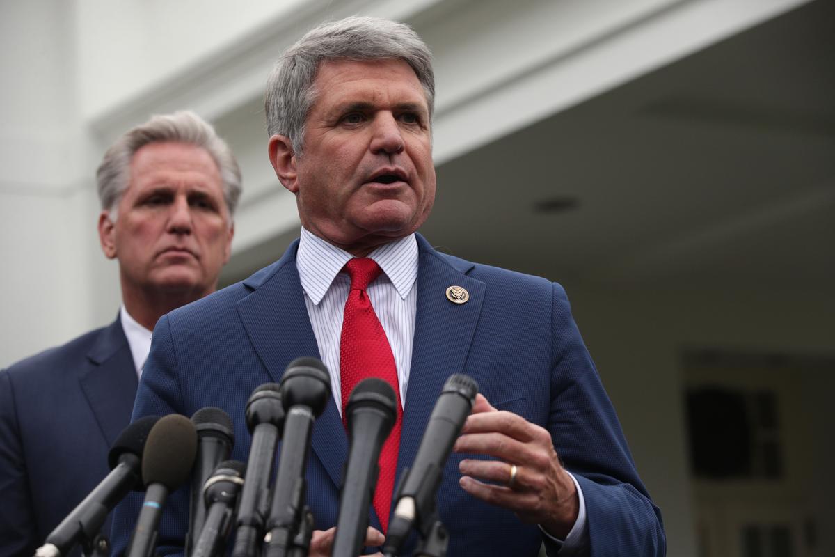 Lawmaker Urges Twitter, Facebook, and YouTube to Remove Chinese Regime Propagandists