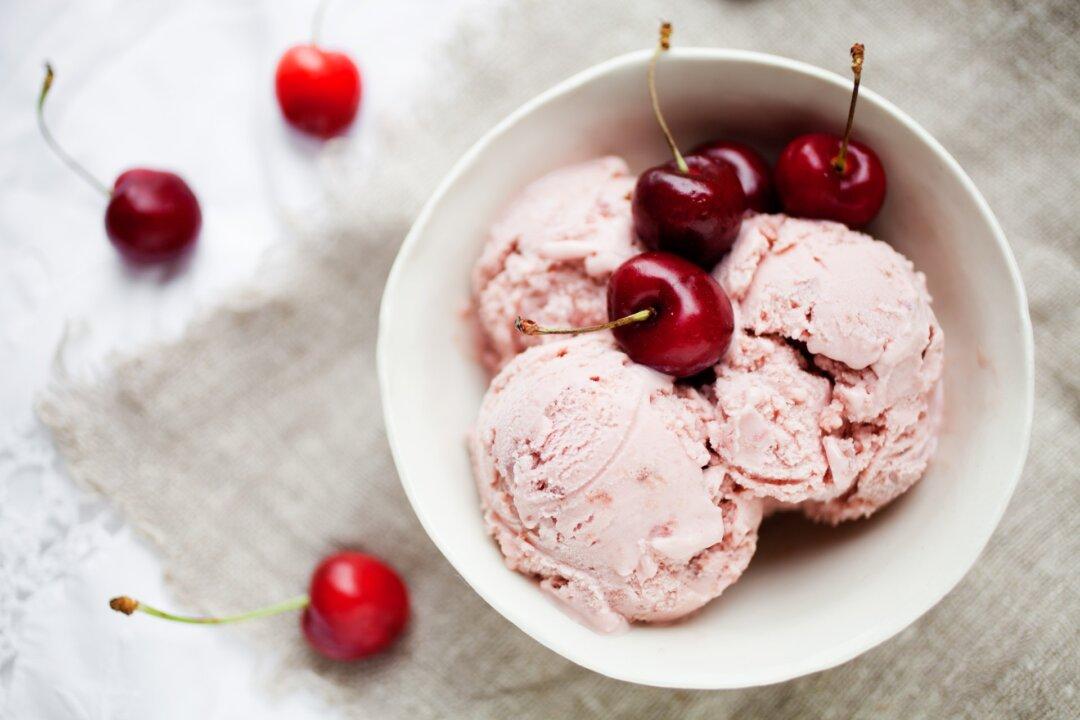 Quick-Fix Cherry Ice Cream