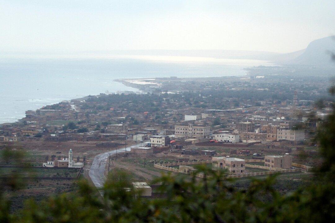 Yemen Separatists Seize Remote Socotra Island From Saudi-Backed Government