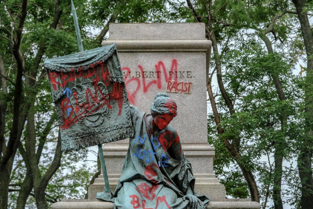Nashville Suburb Sues to Rename Streets Honoring Confederate Generals