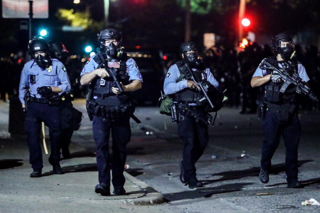 Senate Democrats Introduce Bill to End Doctrine Shielding Police Officers From Misconduct Suits