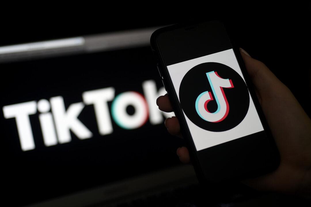 Nebraska Governor Bans TikTok on State Devices