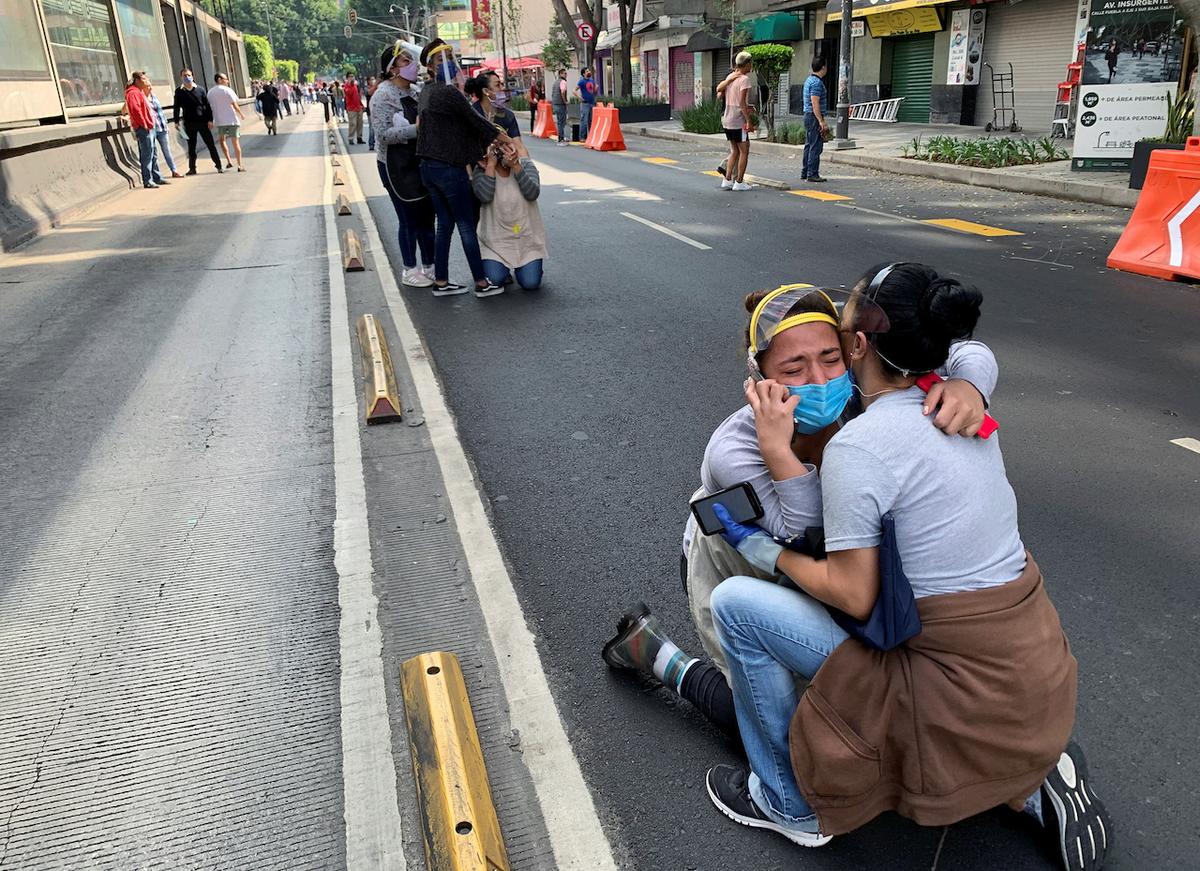 7.4 Magnitude Earthquake Shakes Southern Mexico, Tsunami Warning Issued