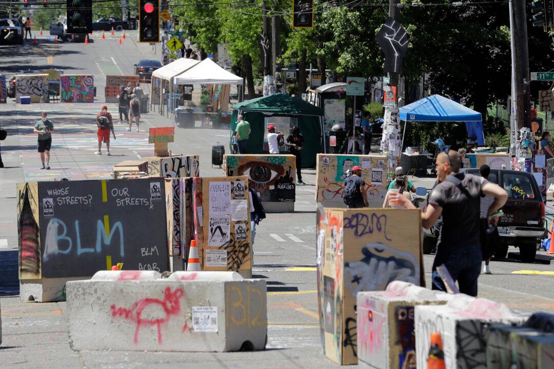 Seattle Will Move to Dismantle CHOP Protest Zone After Deadly Shooting, Mayor Says
