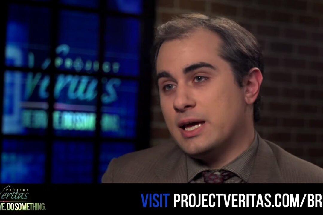 Facebook Still Allows Death Threats Against Right-Wing Personalities It Blacklists, Former Moderator Says