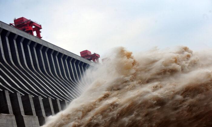 China’s Largest Dam Draws Scrutiny for Structural Flaws as Flooding Ravages Country