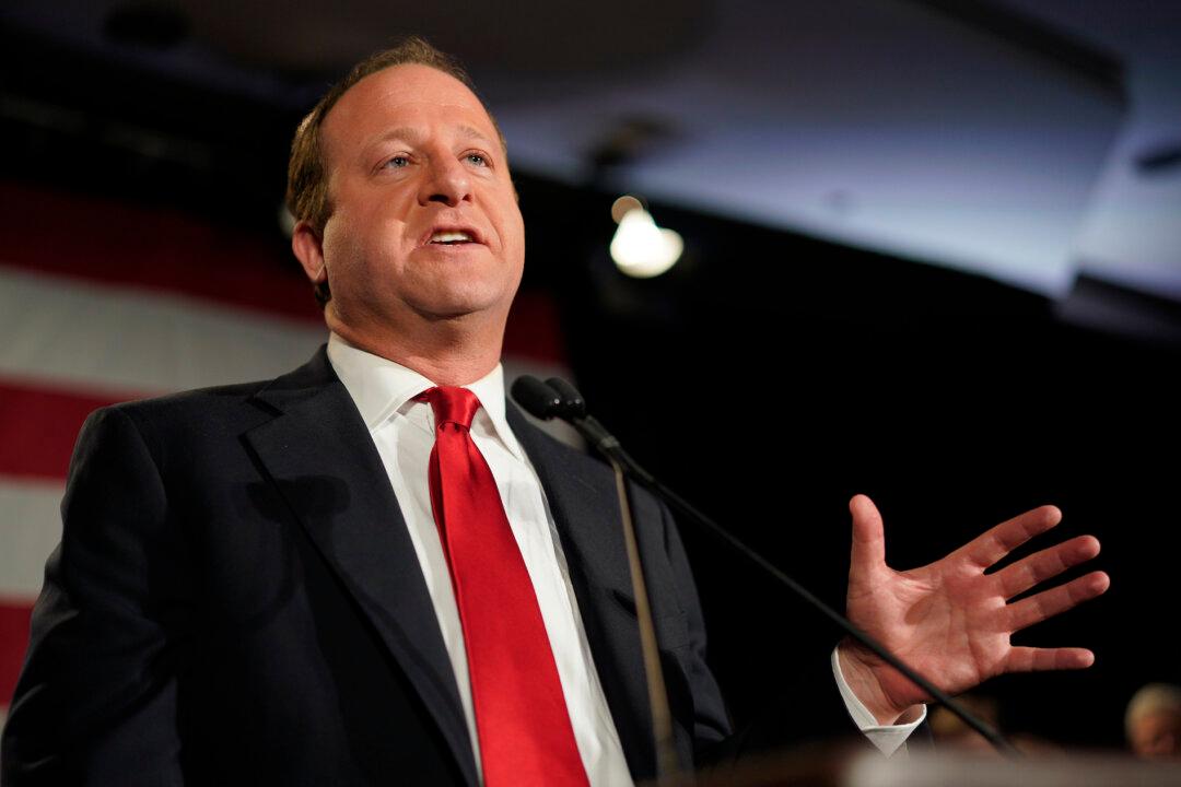 Colorado Governor Imposes Statewide Mask-Wearing Mandate
