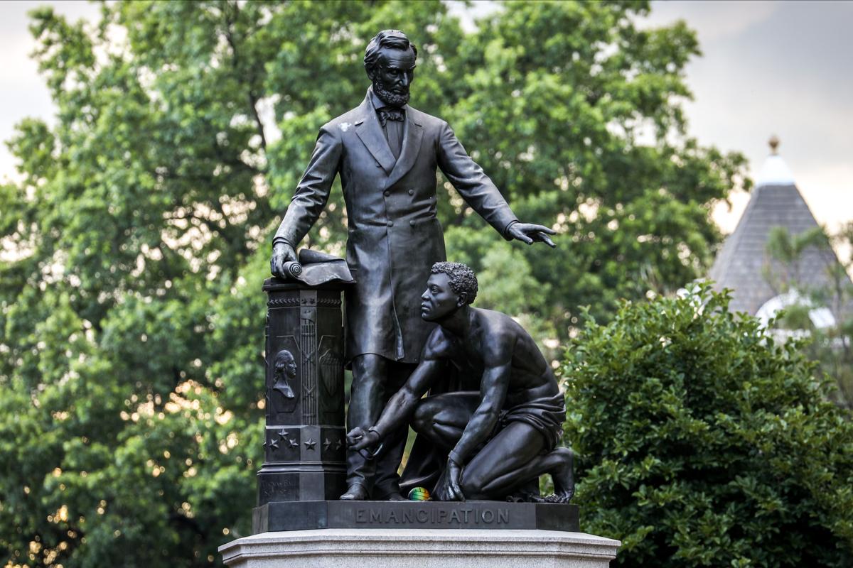 A Movement of Vindictive Hatred Is Tearing Down America’s Statues
