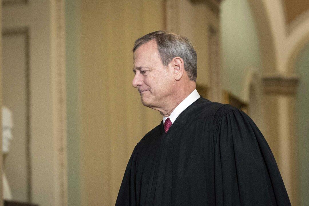 Should Chief Justice Roberts Resign?
