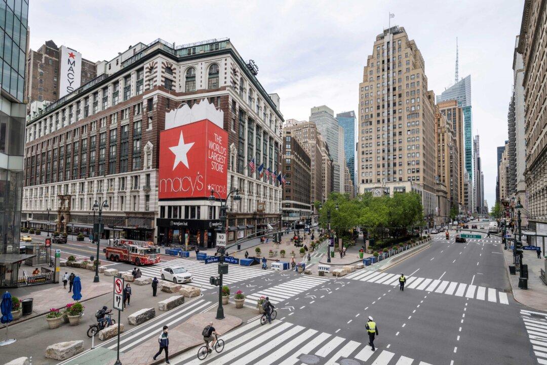 Macy’s Posts Over $3 Billion in Losses, Doesn’t Expect Another Shutdown