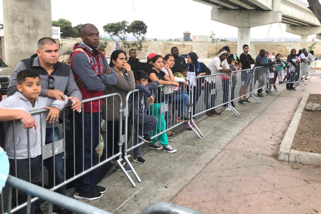 11 States File Motion to Revive Fight for Trump’s ‘Public Charge’ Immigration Rule