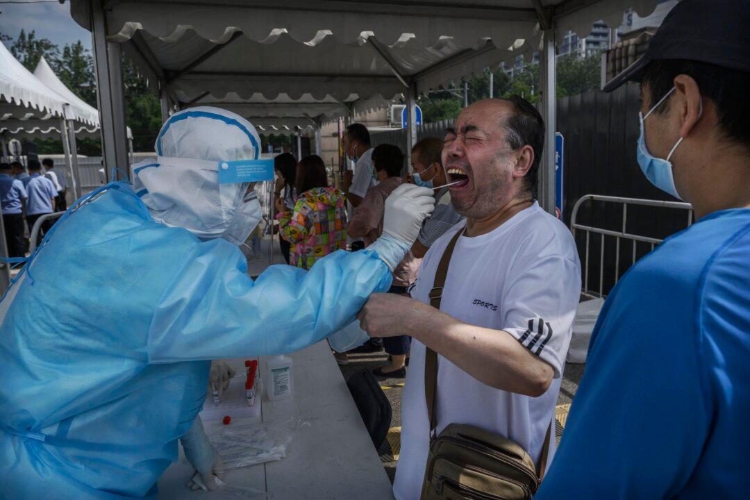 Beijing Residents Decry Harsh Restrictions as CCP Virus Cases Grow
