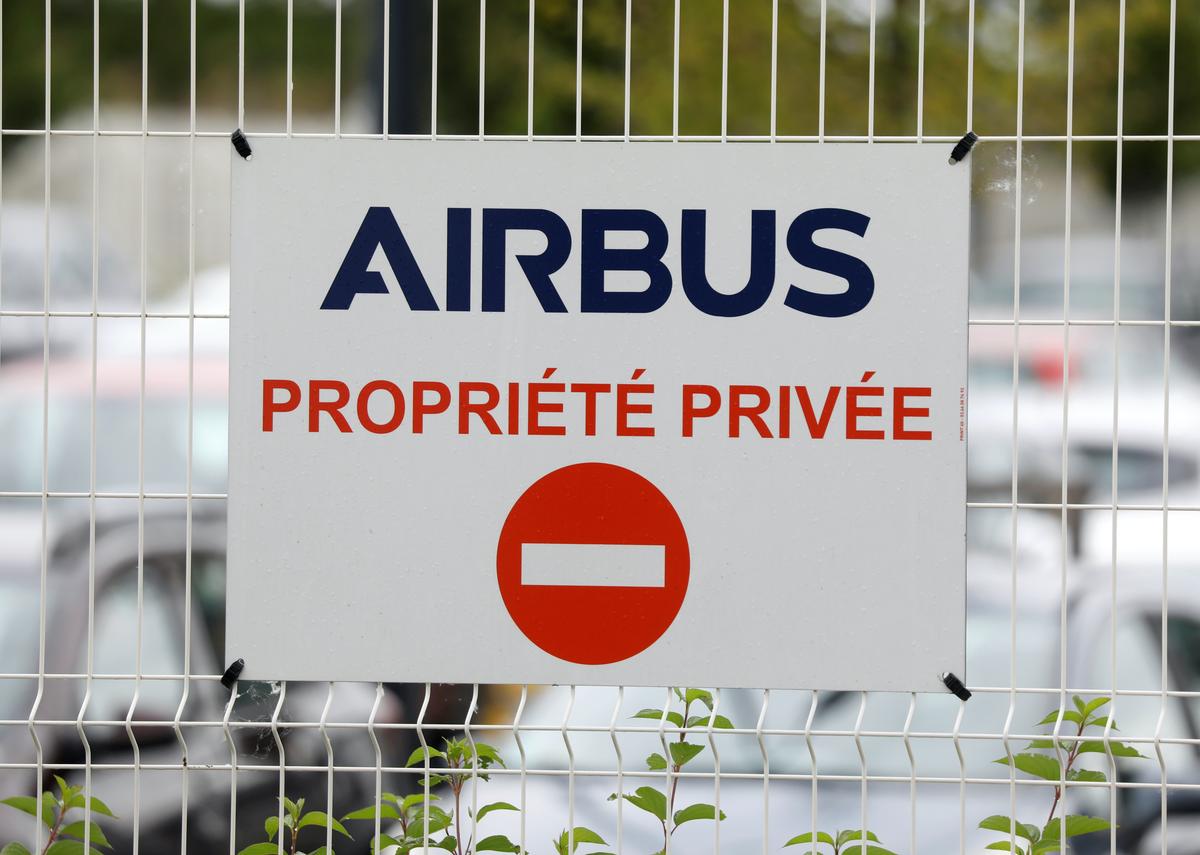 Airbus Hints at Compromise as Governments Fret Over Job Cuts