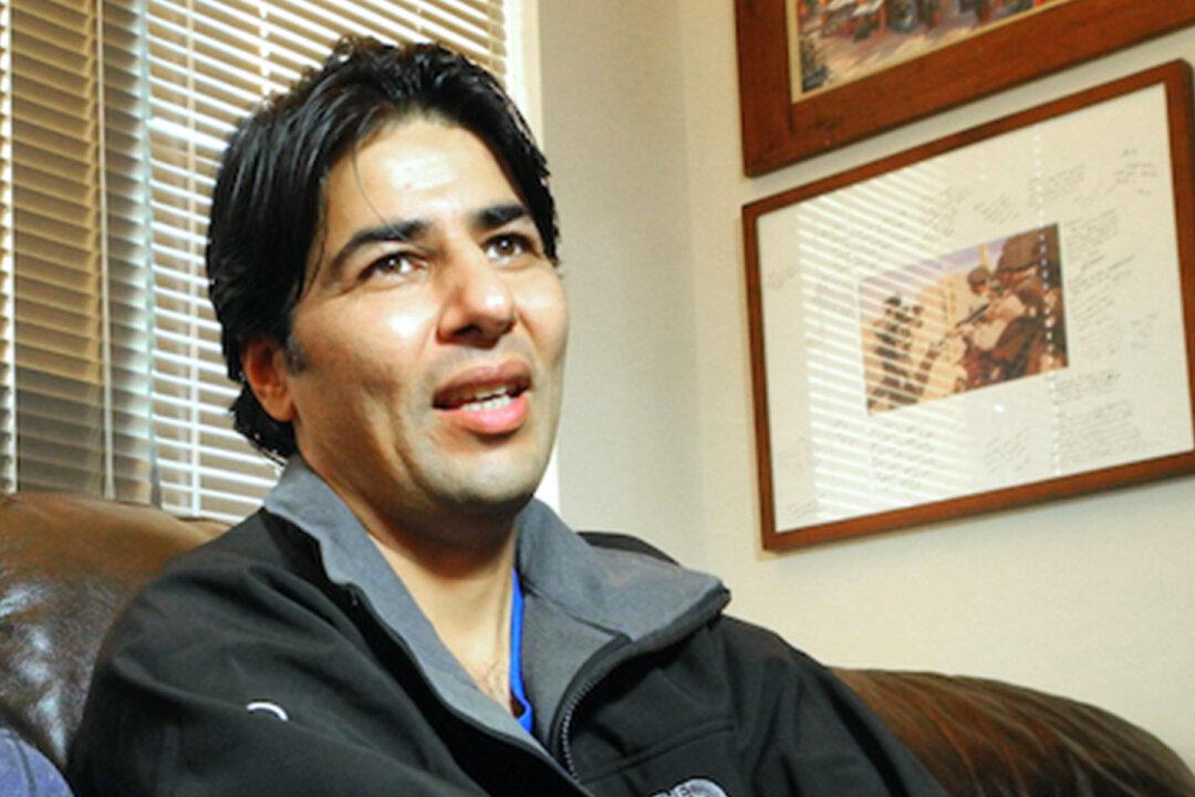 Afghan Interpreter Who Saved 5 US Soldiers in Afghanistan Becomes American Citizen