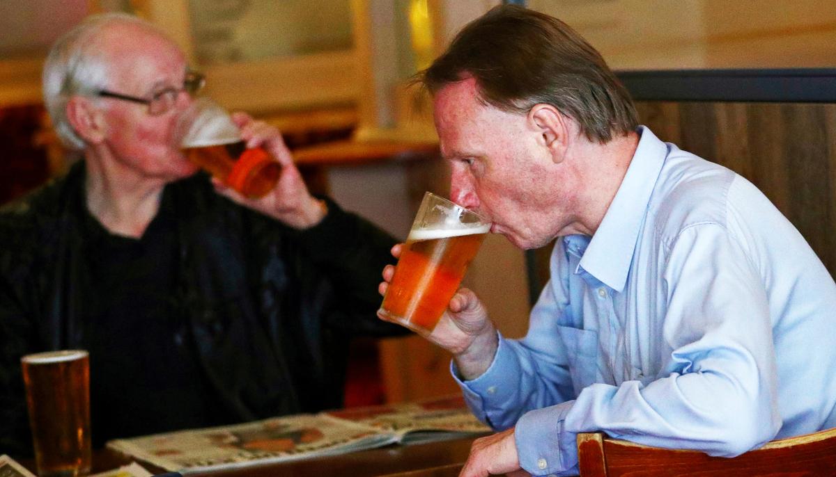 Hospitality Reopening Boosts UK Economic Rebound