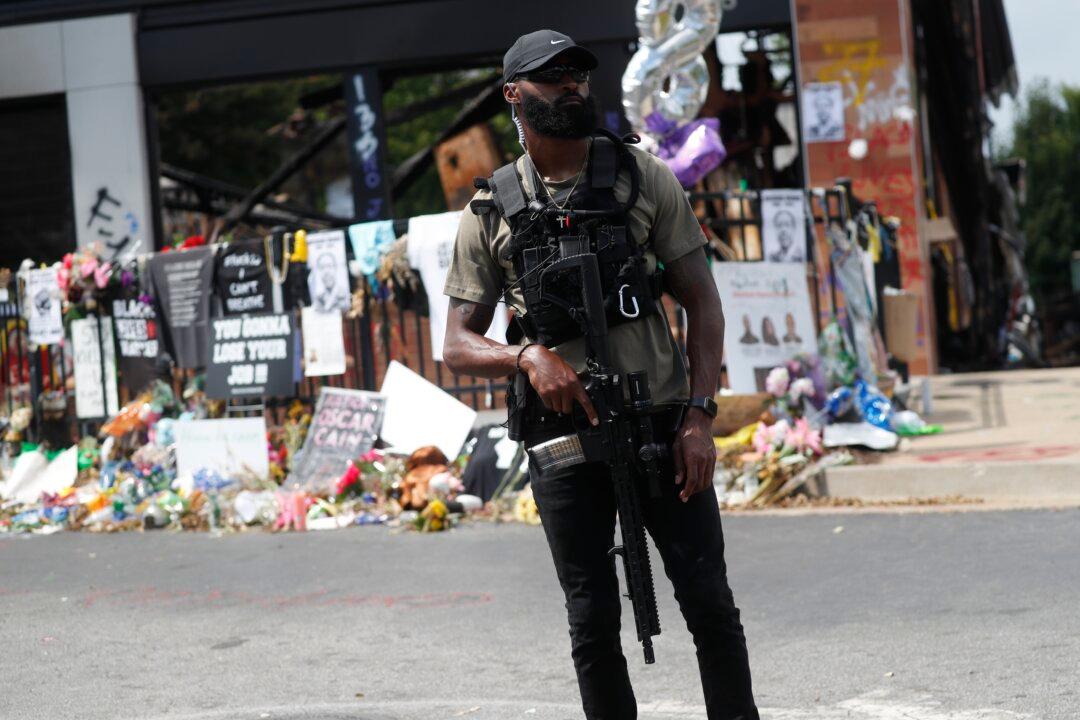 Democrats Bring Bill to Prohibit Armed Citizen Militias