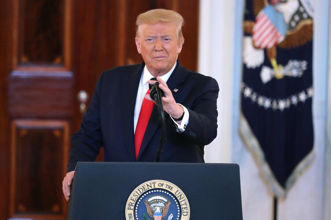 Trump Considering Executive Orders on China, Immigration, Manufacturing