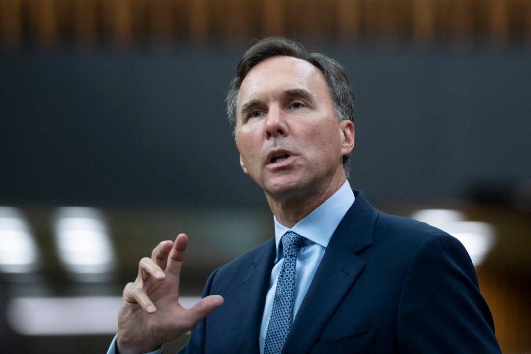 Morneau Focused on Spending to Restart Economy Despite Jobless Spike, Surging Deficit