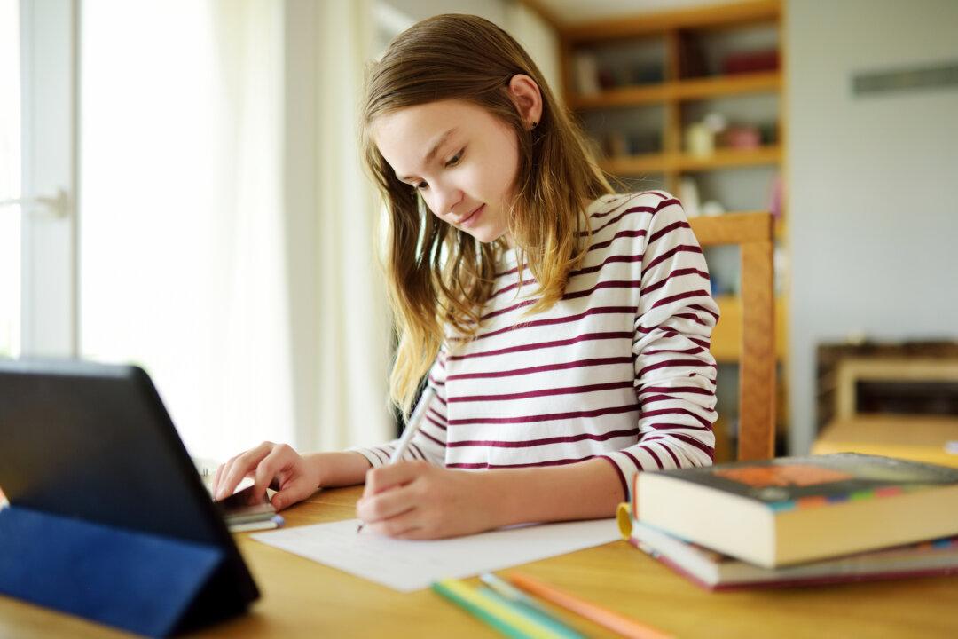 How Parents Should Spend Their Time With Kids Back in School