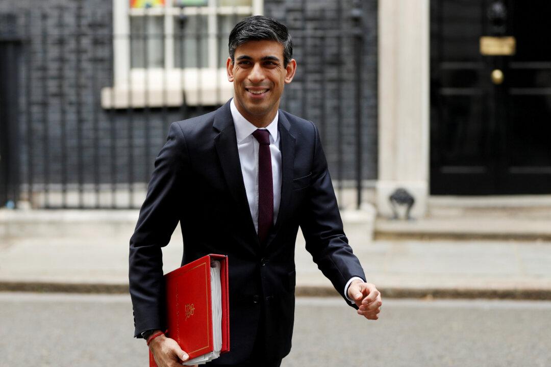 Brits Ramped Up Savings in 2021 Lockdown, Data Show